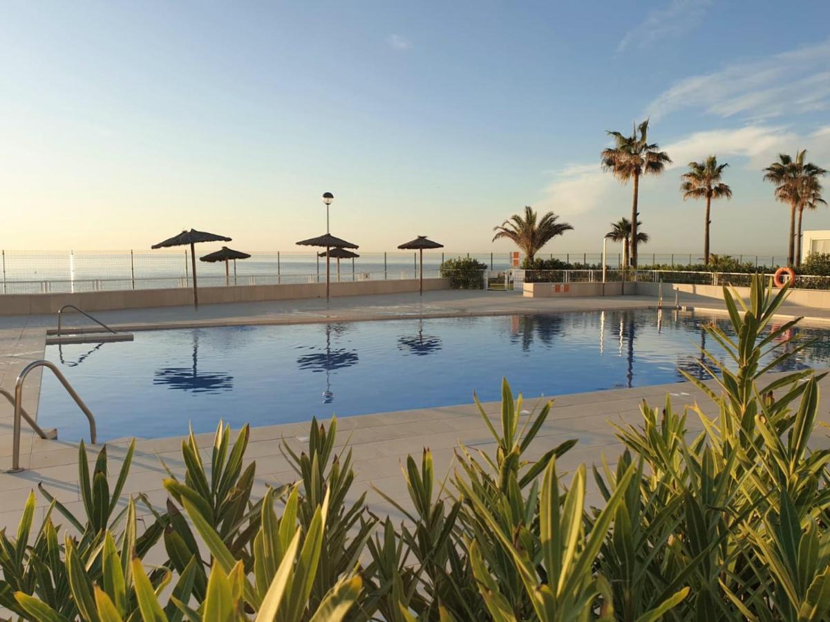 Casitamar Frontline Beach House Rental Casares Costa Near Estepona Bahia de Casares المظهر الخارجي الصورة