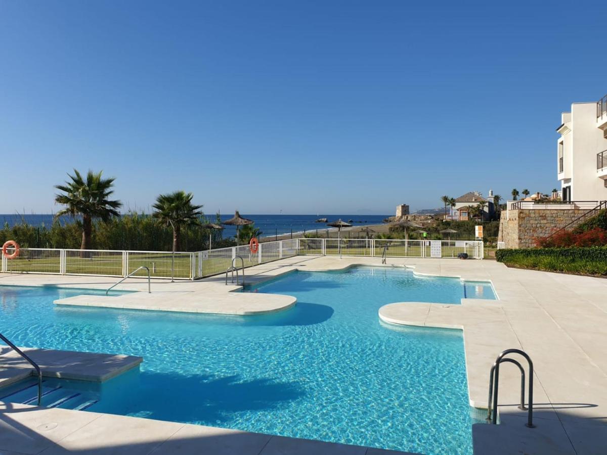 Casitamar Frontline Beach House Rental Casares Costa Near Estepona Bahia de Casares المظهر الخارجي الصورة