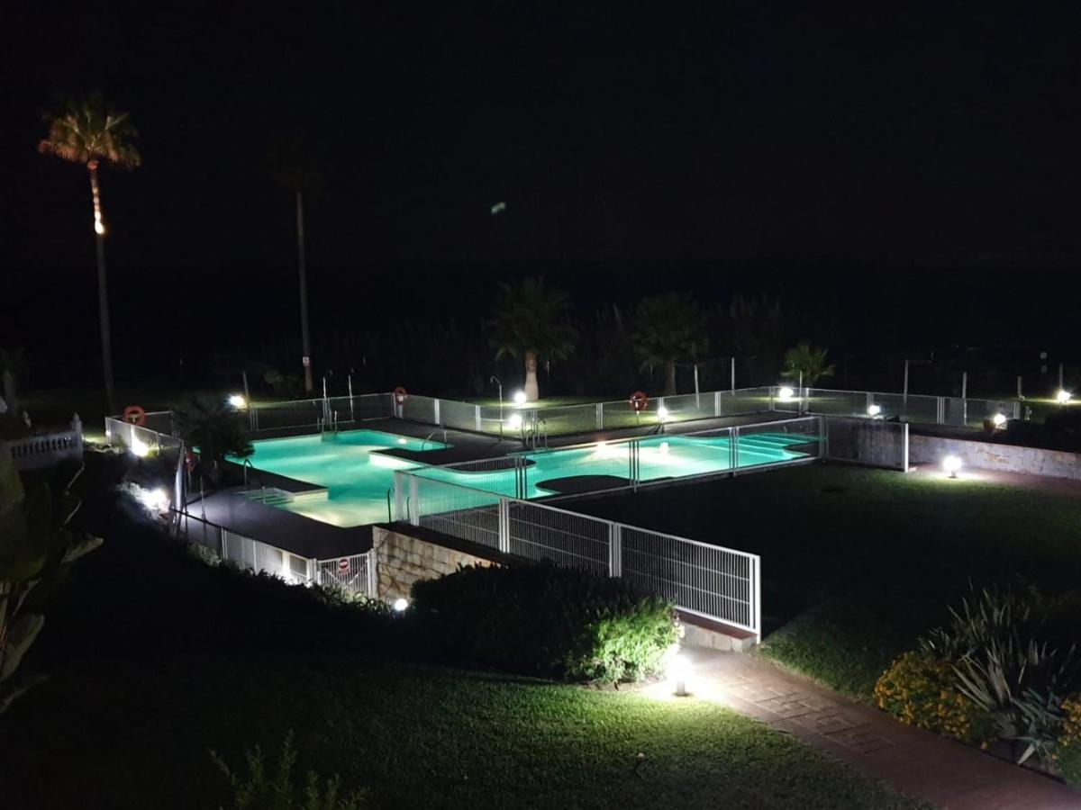 Casitamar Frontline Beach House Rental Casares Costa Near Estepona Bahia de Casares المظهر الخارجي الصورة
