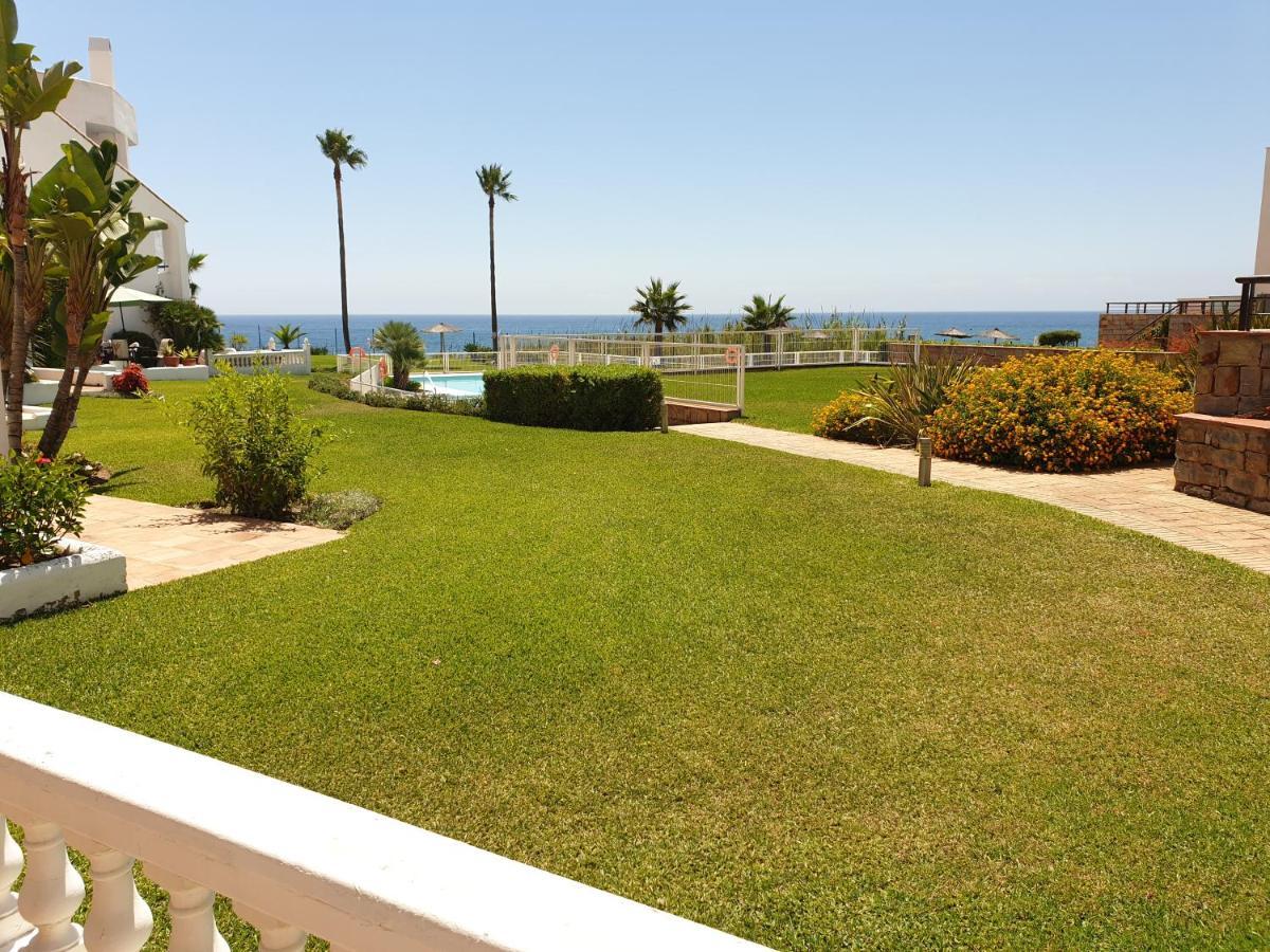 Casitamar Frontline Beach House Rental Casares Costa Near Estepona Bahia de Casares المظهر الخارجي الصورة