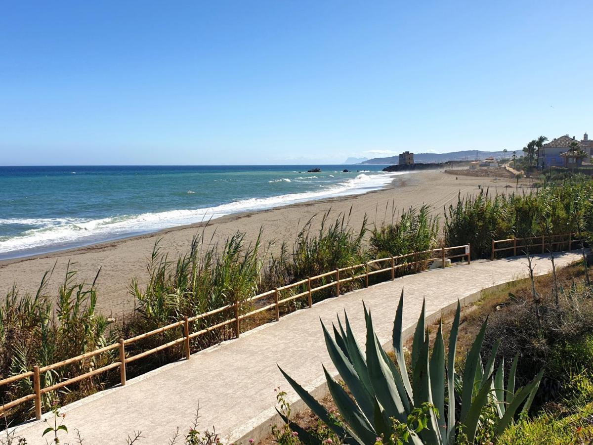 Casitamar Frontline Beach House Rental Casares Costa Near Estepona Bahia de Casares المظهر الخارجي الصورة