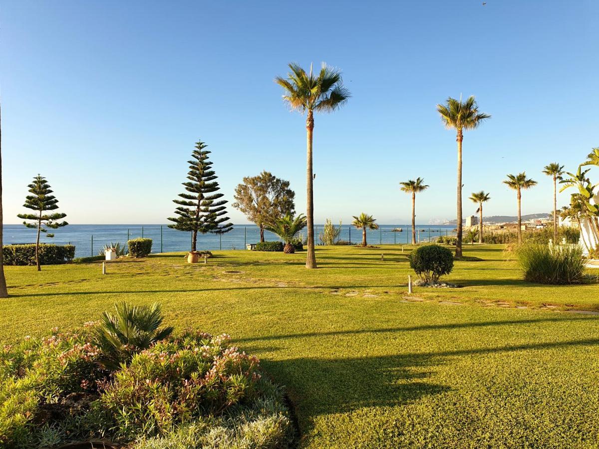 Casitamar Frontline Beach House Rental Casares Costa Near Estepona Bahia de Casares المظهر الخارجي الصورة